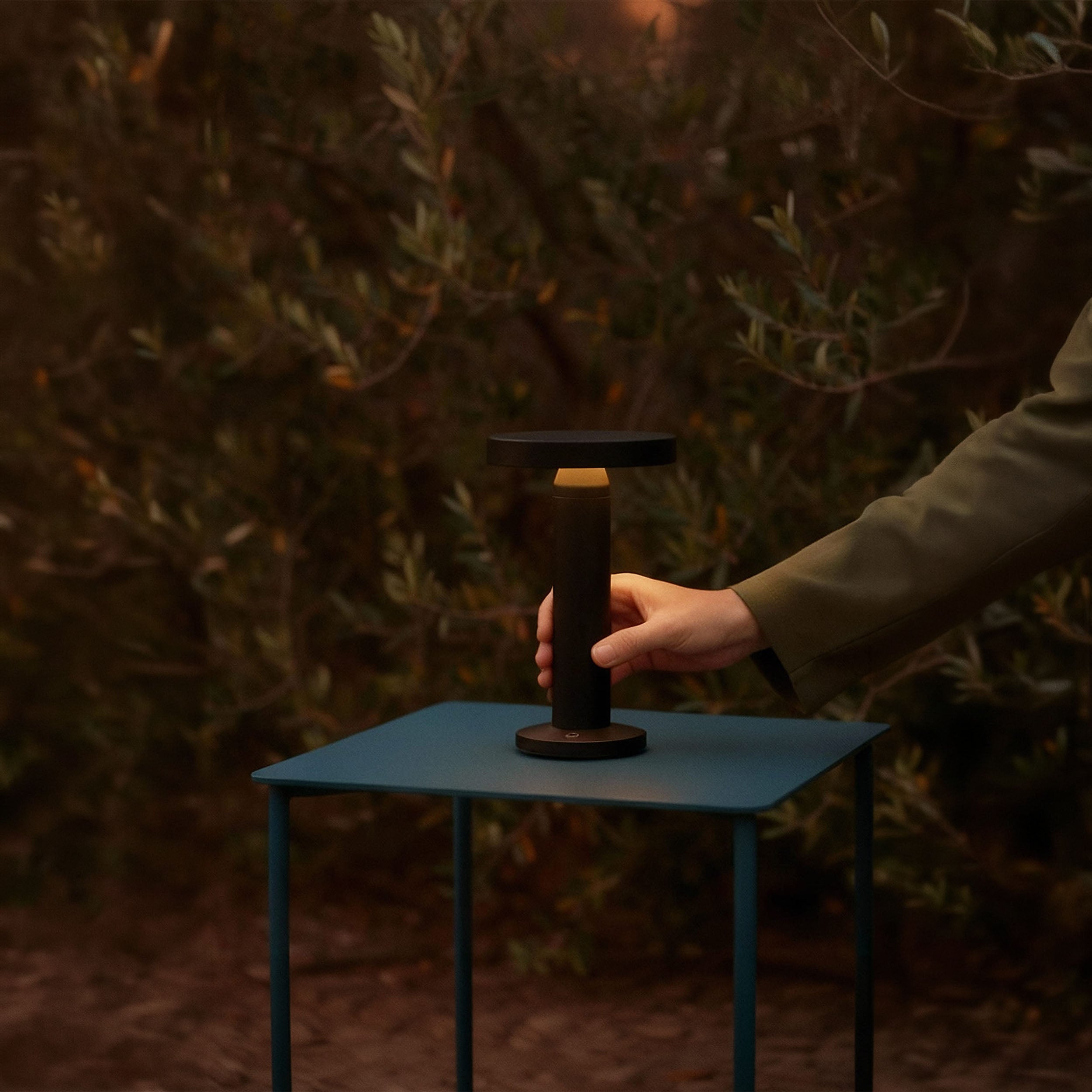 Lampa stołowa LED Faro Cata