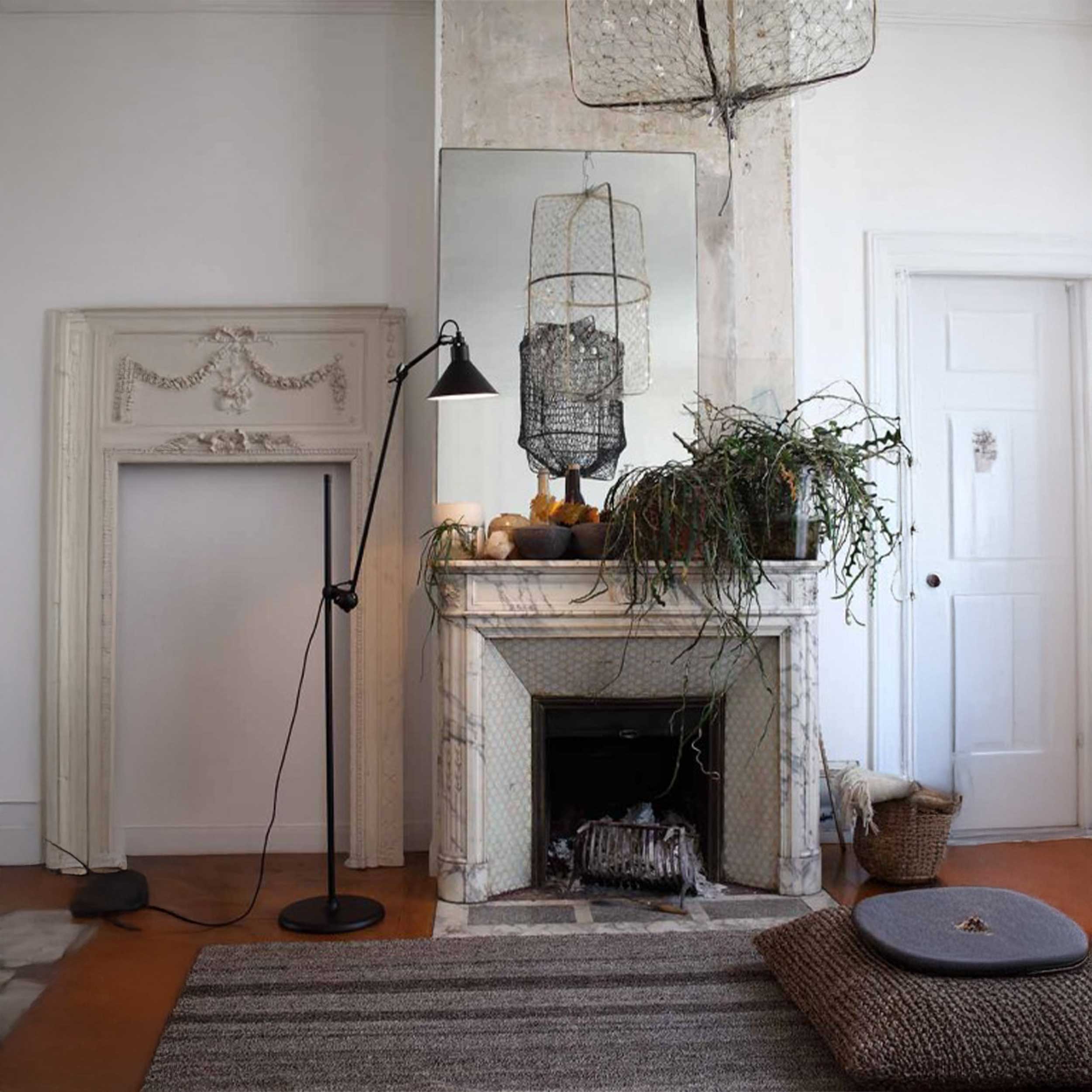 DCW éditions Lampe Gras N°215 E14 stojací svítidlo