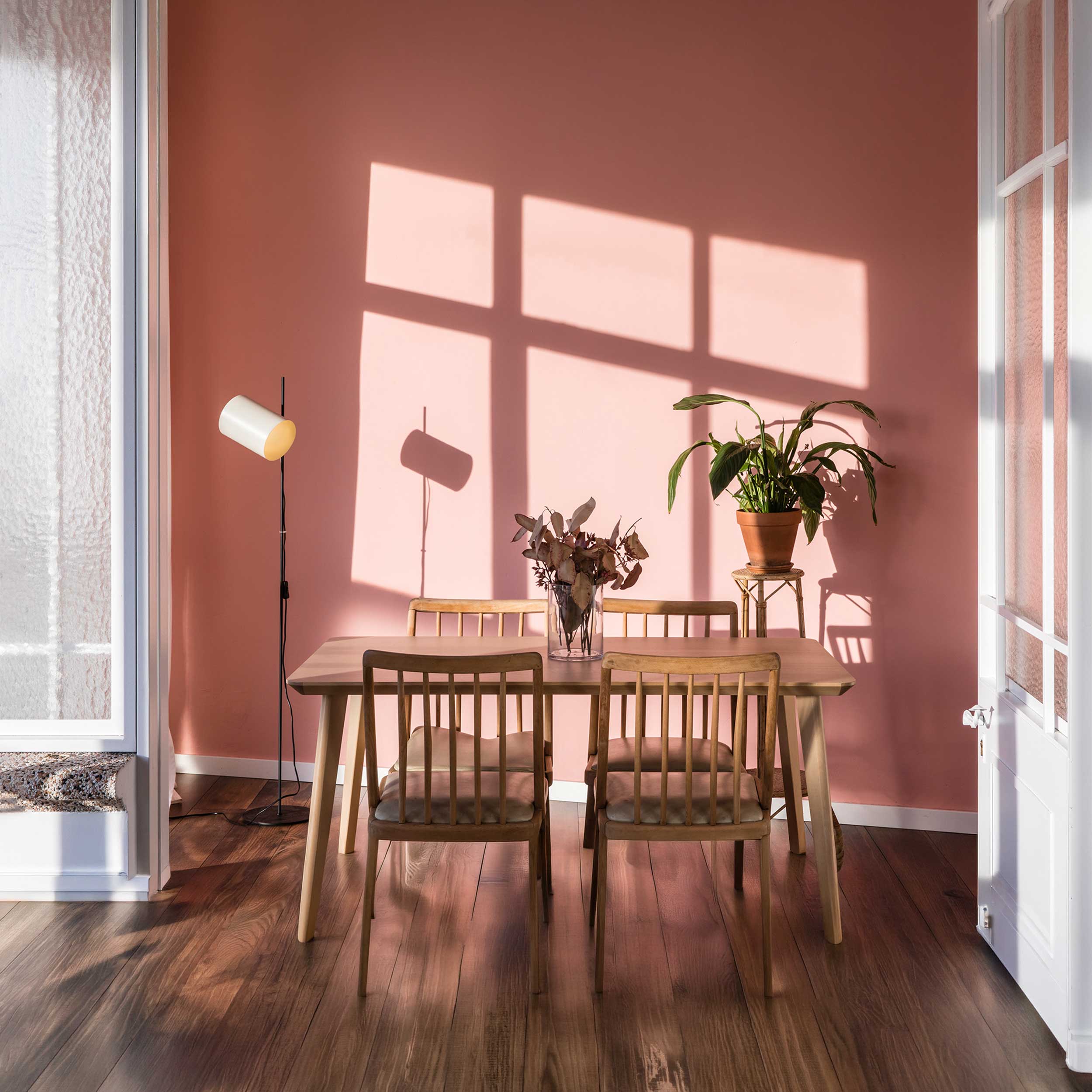 Lampa podłogowa Faro Guadalupe E27