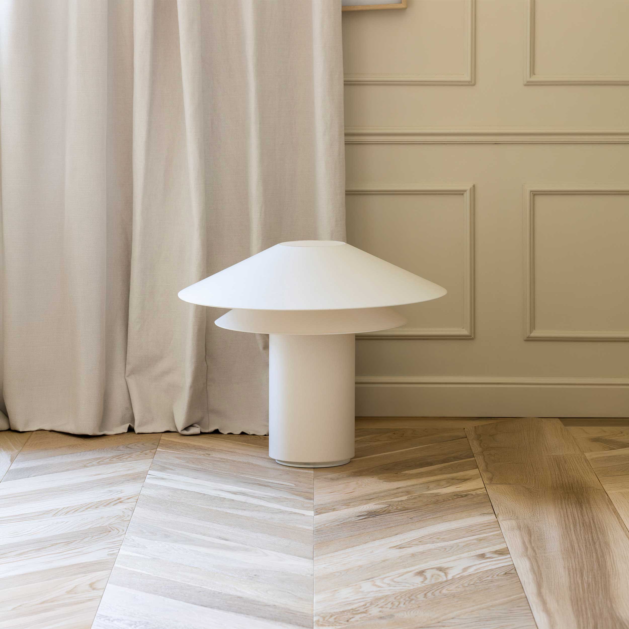 Lampa stołowa Faro Berni E27