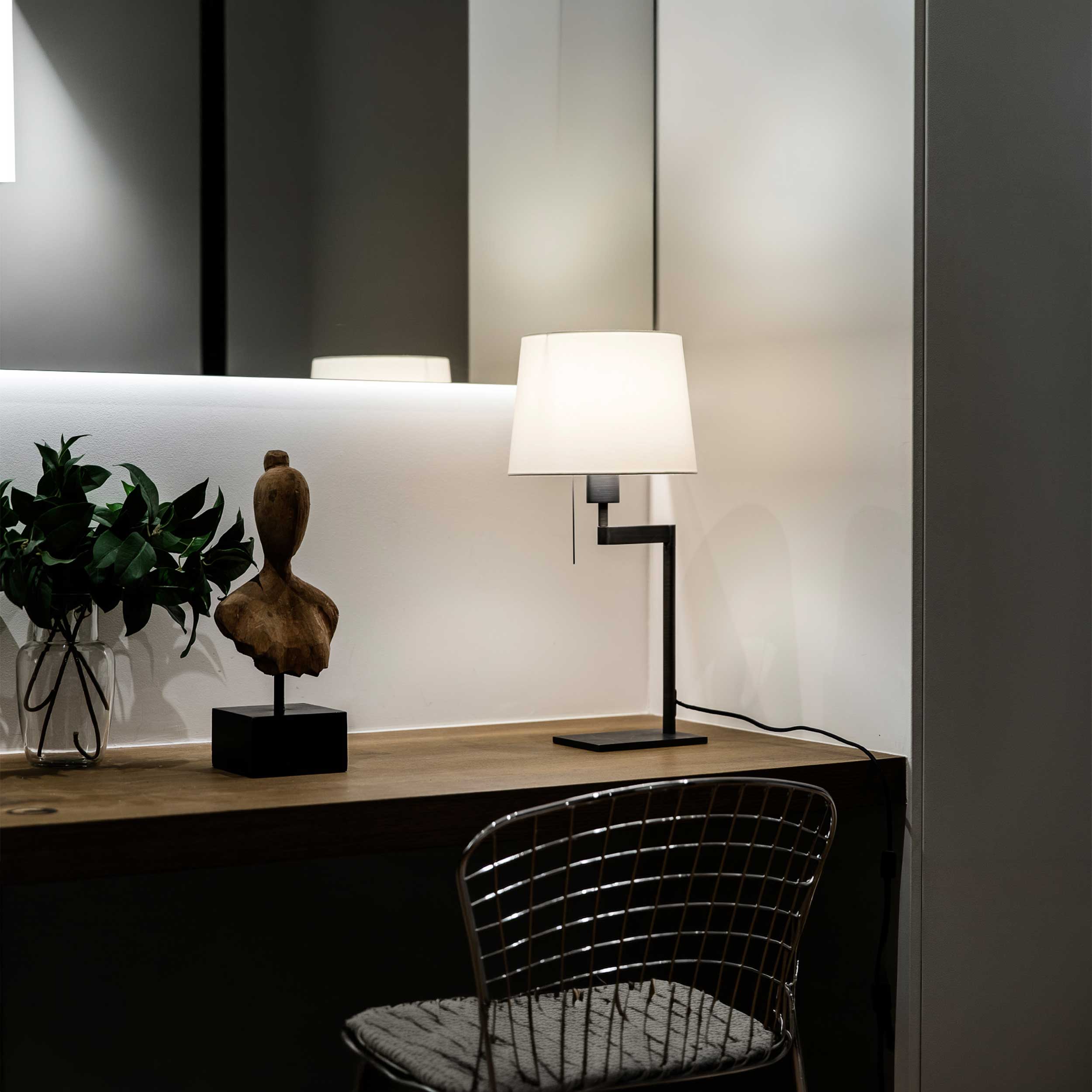 Lampa stołowa Faro Artis E27