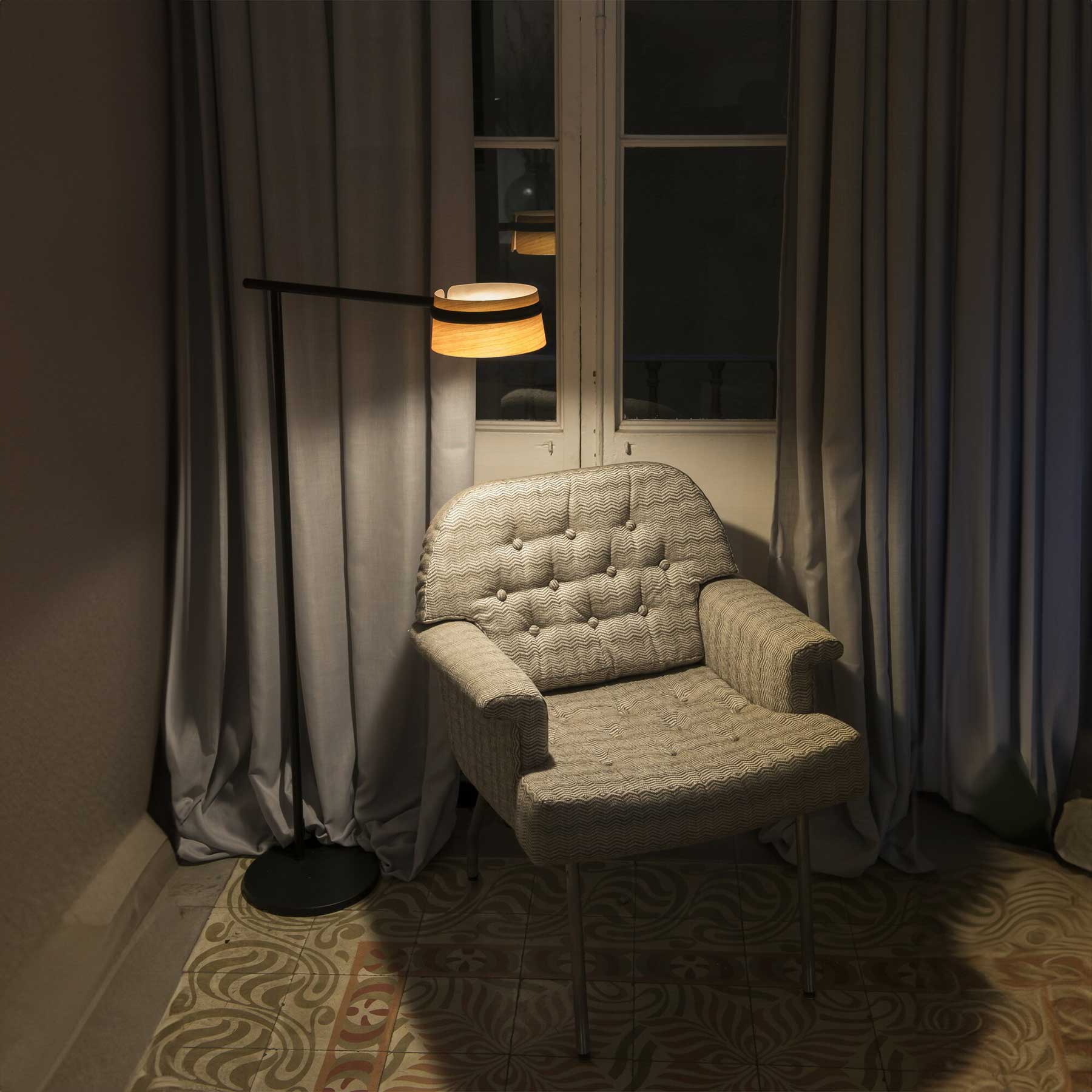 Faro Loop LED stojací stmívatelné svítidlo