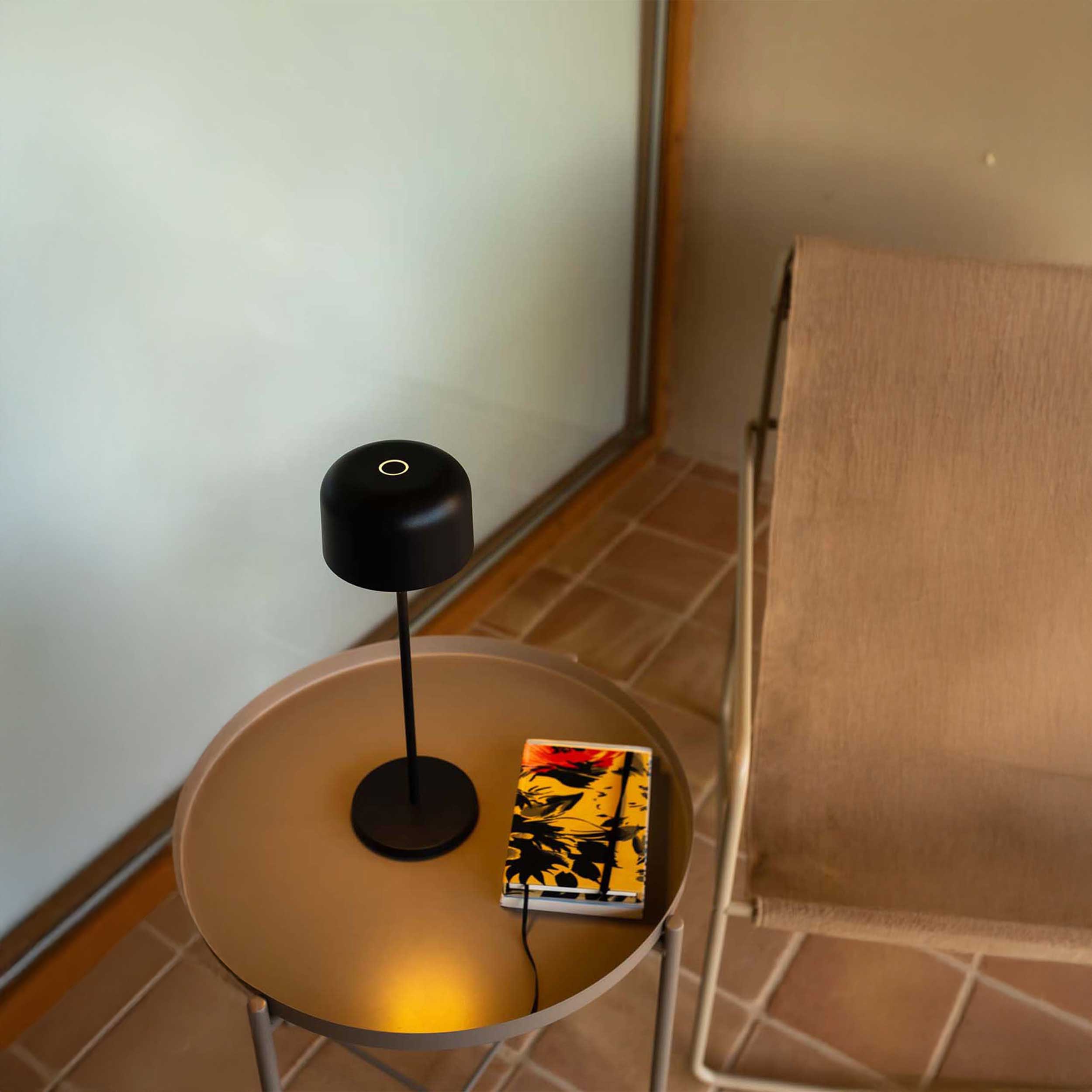 Przenośna lampa stołowa Faro Mavis IP54
