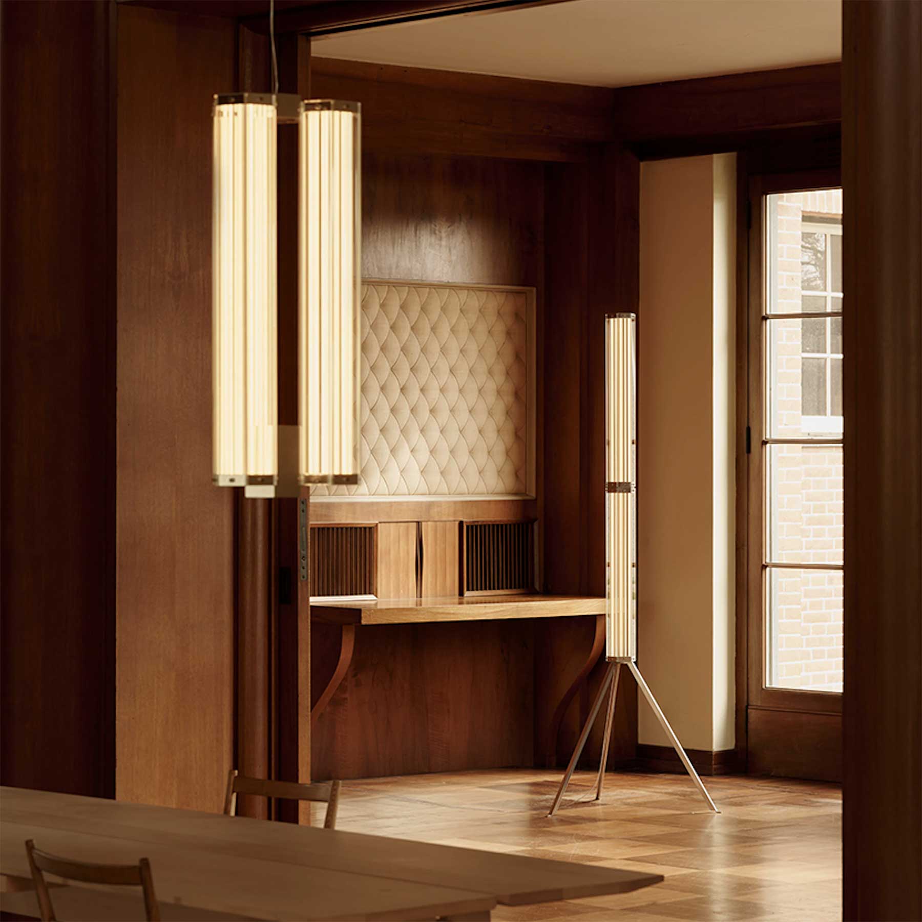 Flos SuperWire T LED stolní skleněné svítidlo