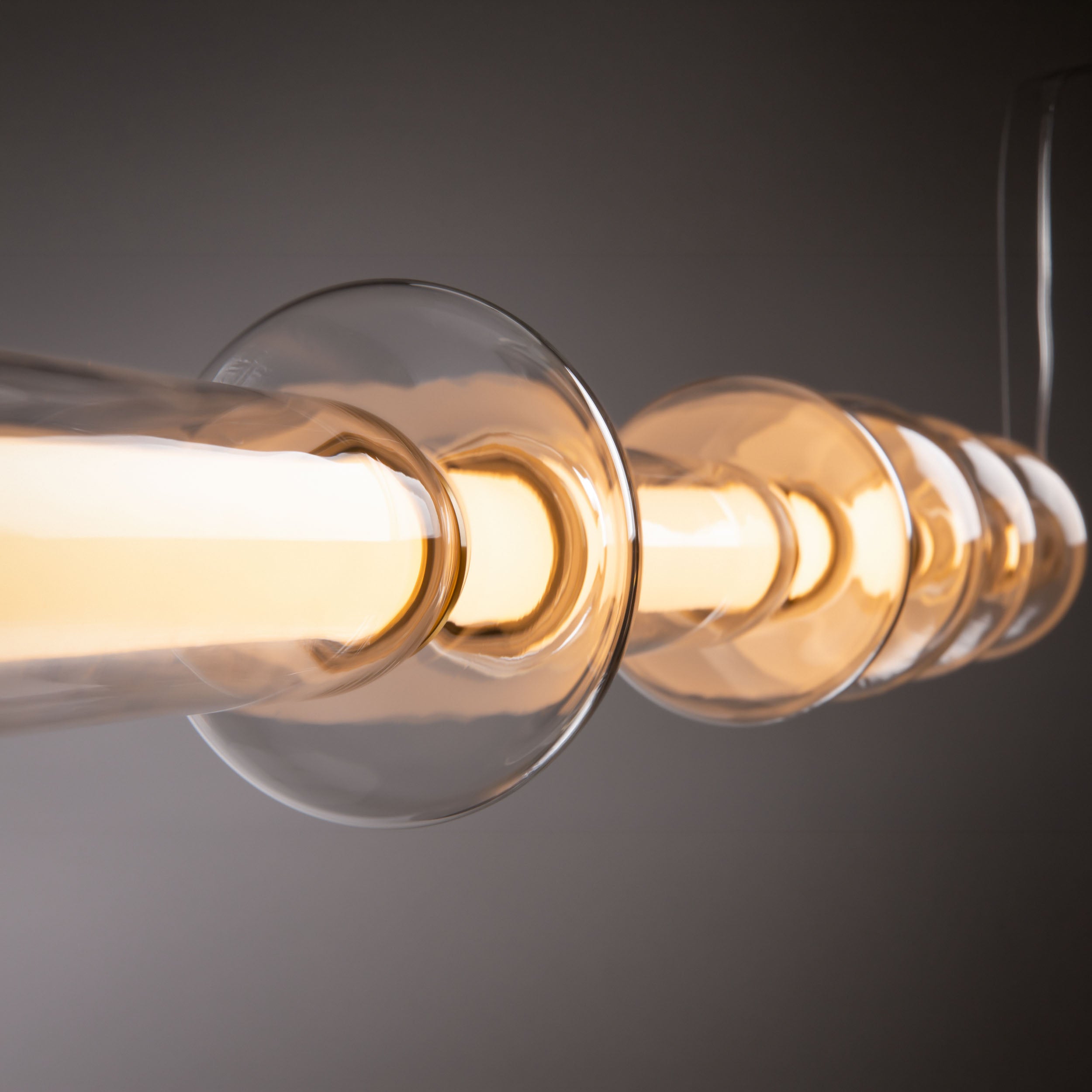 Lampa wisząca Maytoni Cosmo LED
