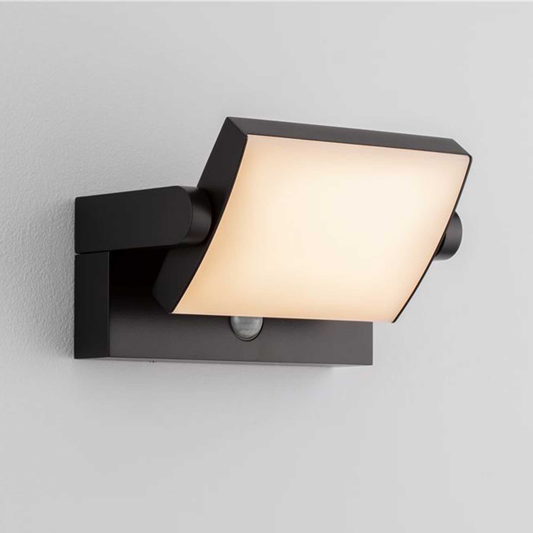 Nova Luce Gerber LED venkovní nástěnné svítidlo IP54 s pohybovým senzorem