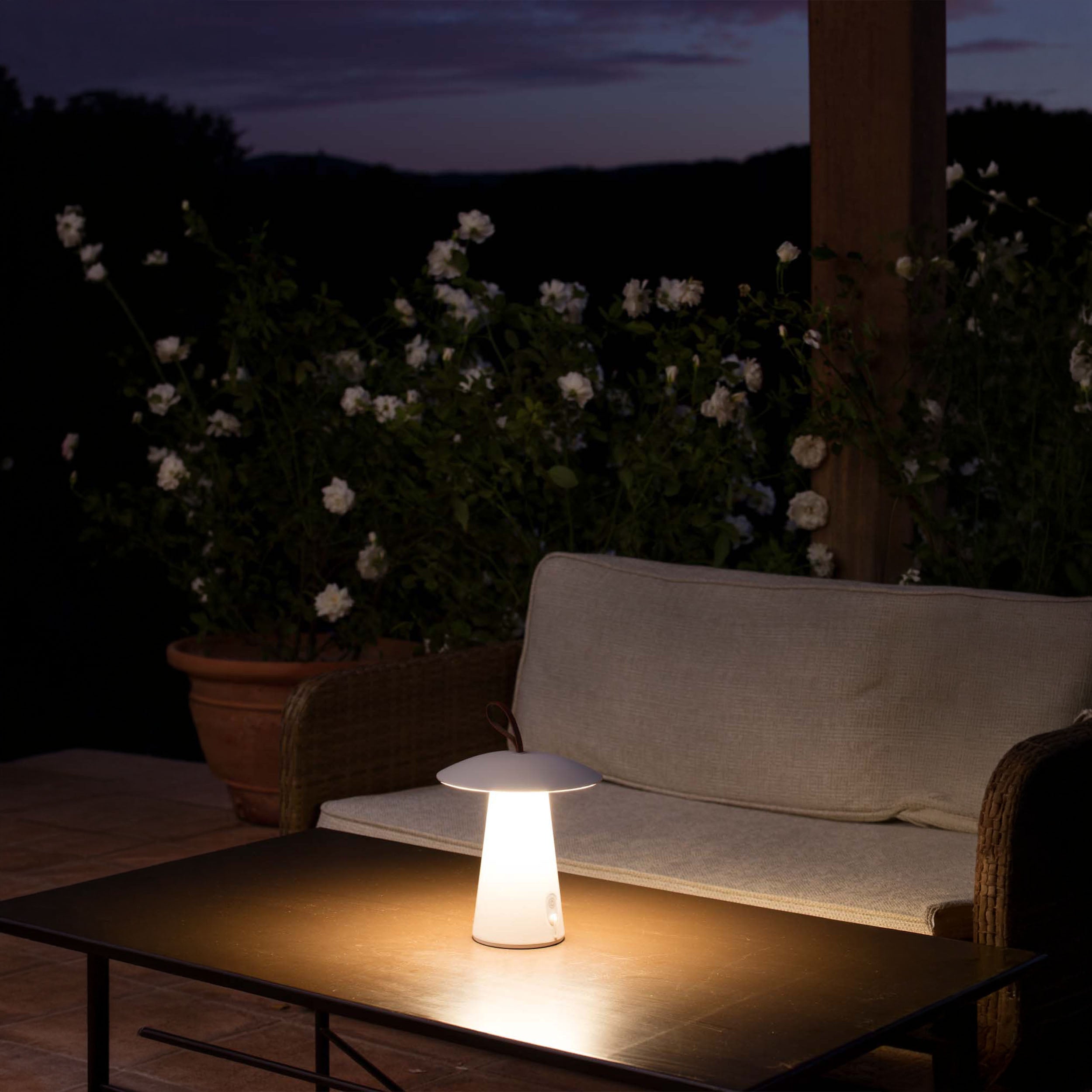 Lampa stołowa LED Faro Cata