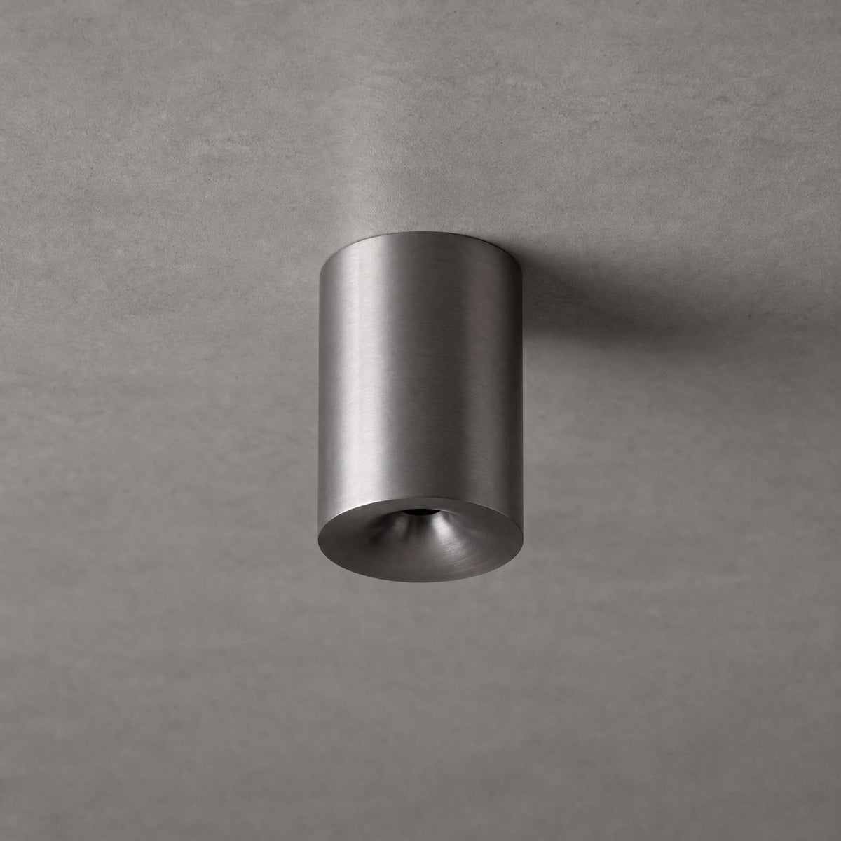 Oprawa metalowa LED Vellum Ra>90 antyodblaskowa