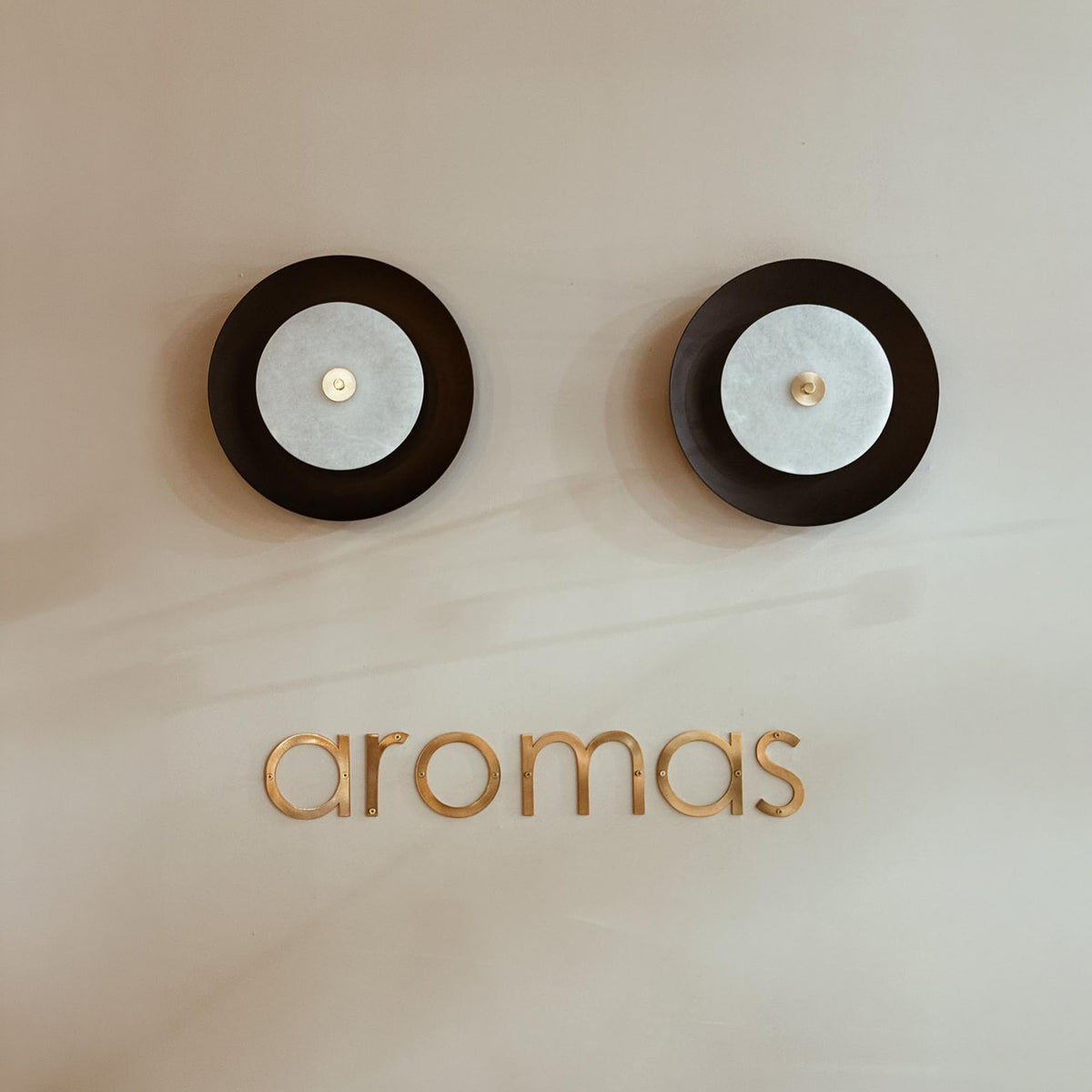 Aromas Kinkiet LED Coss Alabaster
