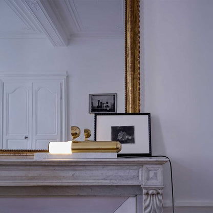 DCW éditions ISP LED stolní svítidlo