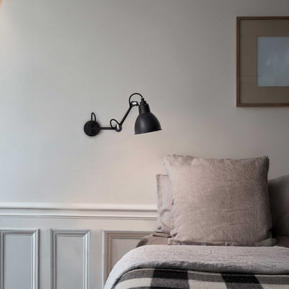 DCW éditions Lampe Gras N°204 E27 nástěnné svítidlo k posteli