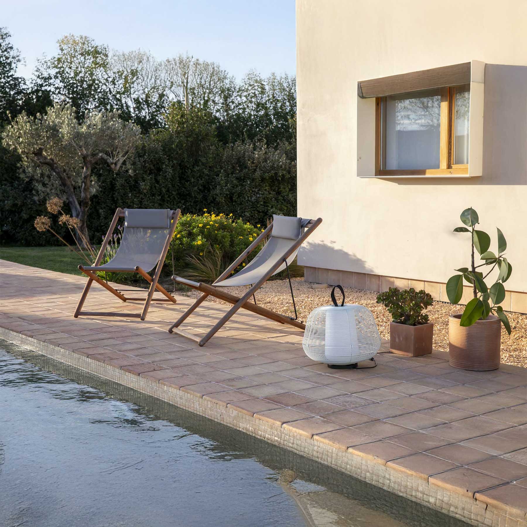 Faro Nara E27 venkovní stojací svítidlo IP65