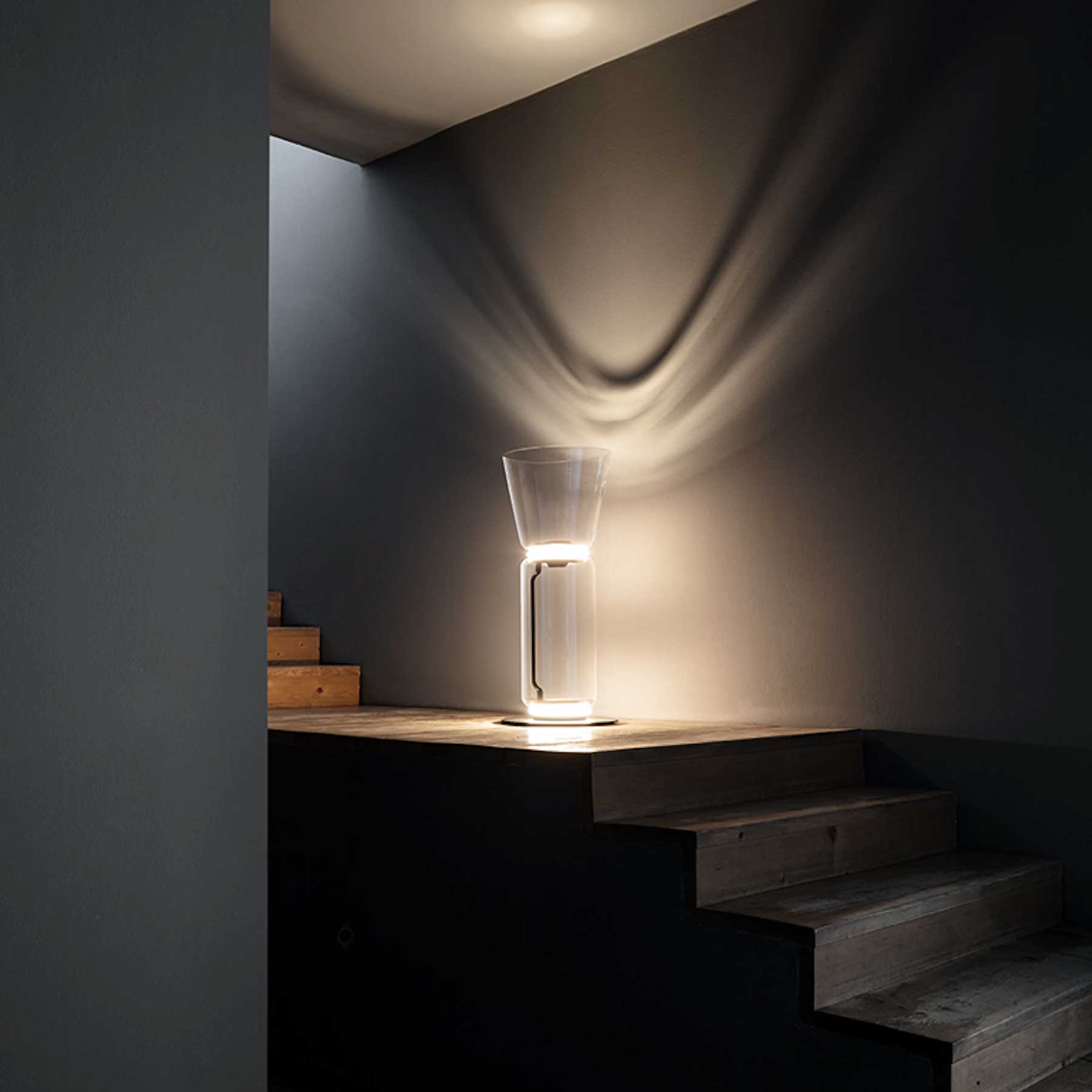 Flos Noctambule LED stojací skleněné svítidlo