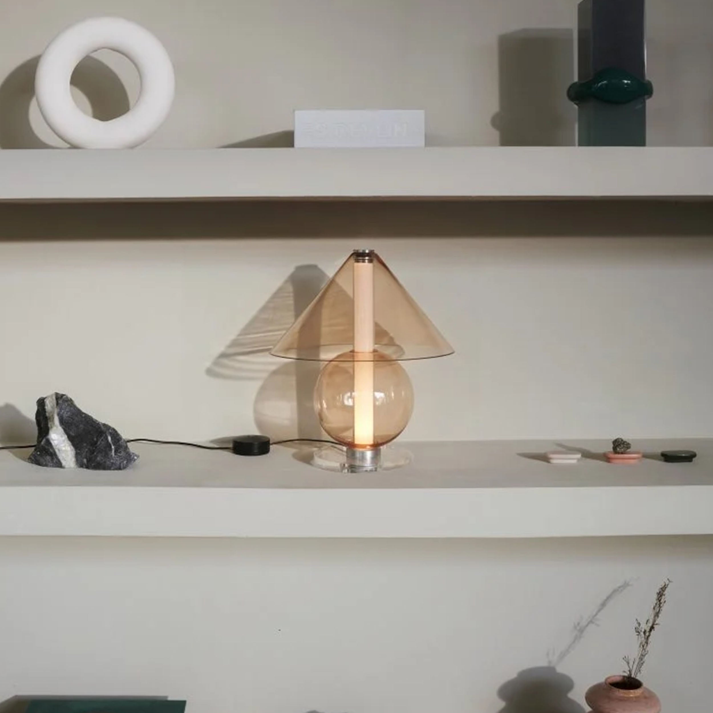 Lampa stołowa Marset Fragile LED