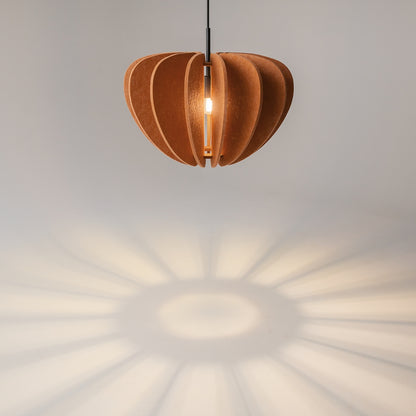 Maytoni Cambio E27 – wisząca lampa akustyczna