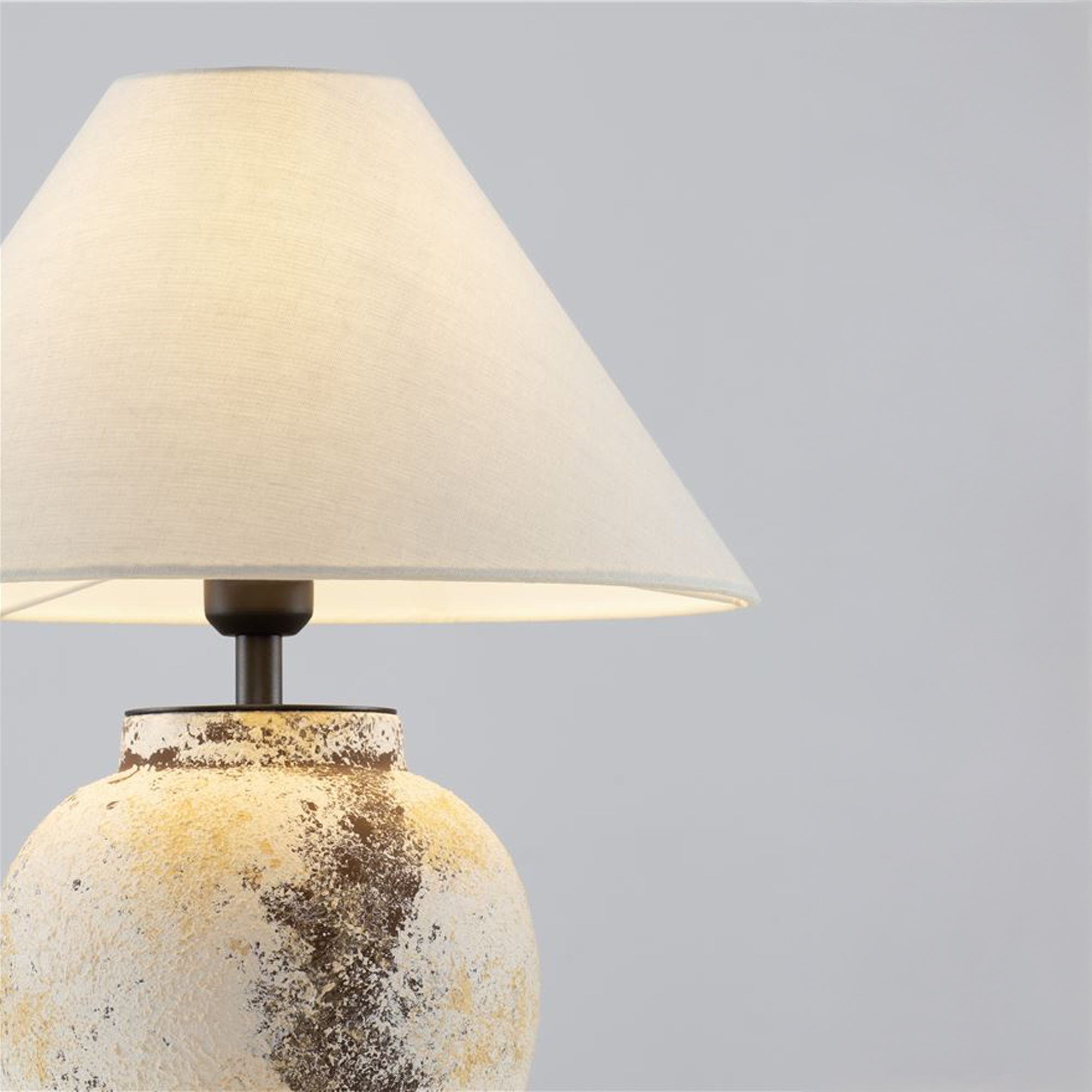 Nova Luce Lupe E27 stolní svítidlo