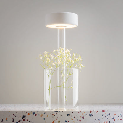 Maytoni AI Collaboration LED – przenośna lampa stołowa