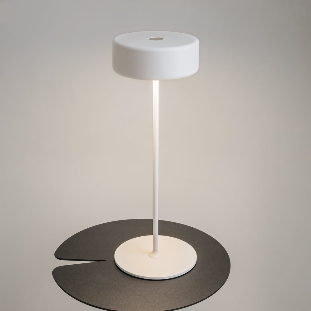 Maytoni AI Collaboration LED – przenośna lampa stołowa