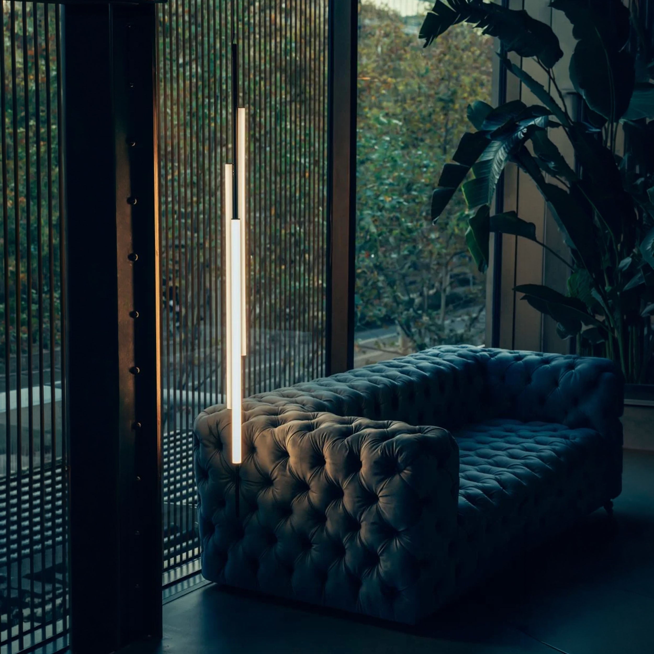 Marset Ambrosia V3 LED – złota, wpuszczana, wisząca lampa pionowa