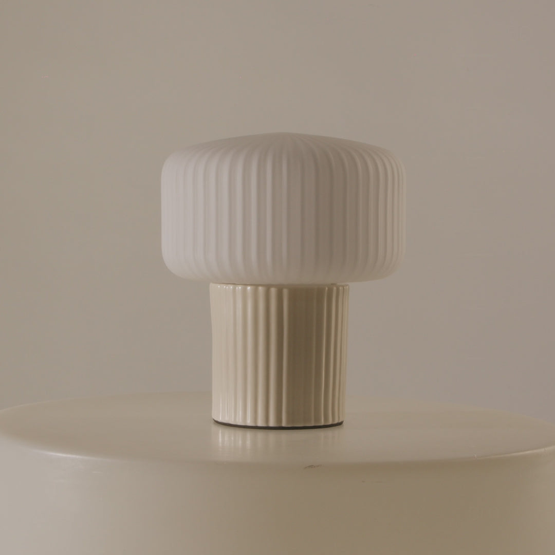 Lampa stołowa Maytoni Omaggio G9