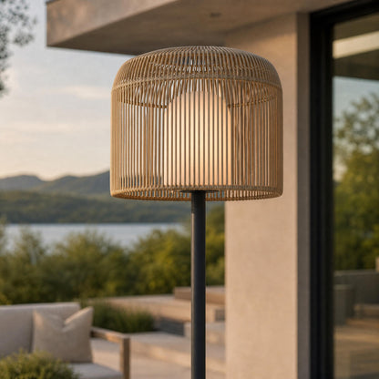 VK Light Keli E27 – stojąca lampa zewnętrzna IP44