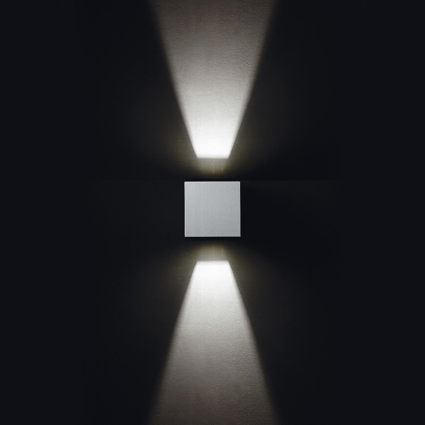 Dopo Isora up/down LED přisazené svítidlo šedé